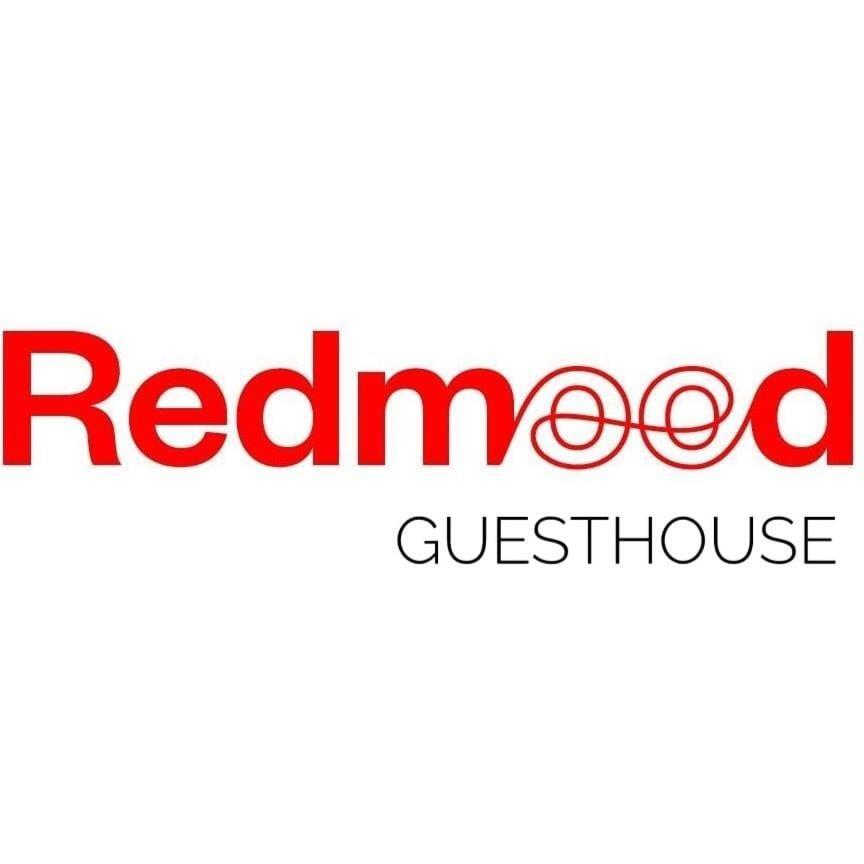 Redmood Guesthouse Барлетта Экстерьер фото