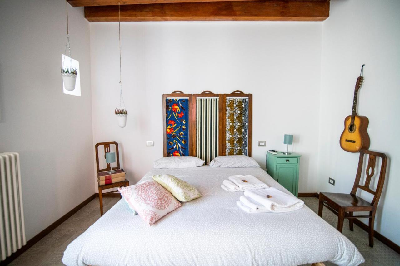 Redmood Guesthouse Барлетта Экстерьер фото